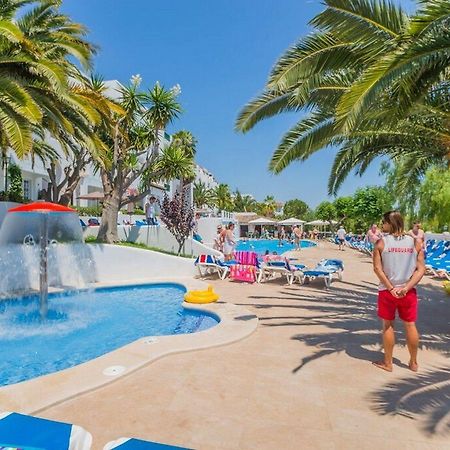 Aparthotel Holiday Center Santa Ponsa Exterior foto