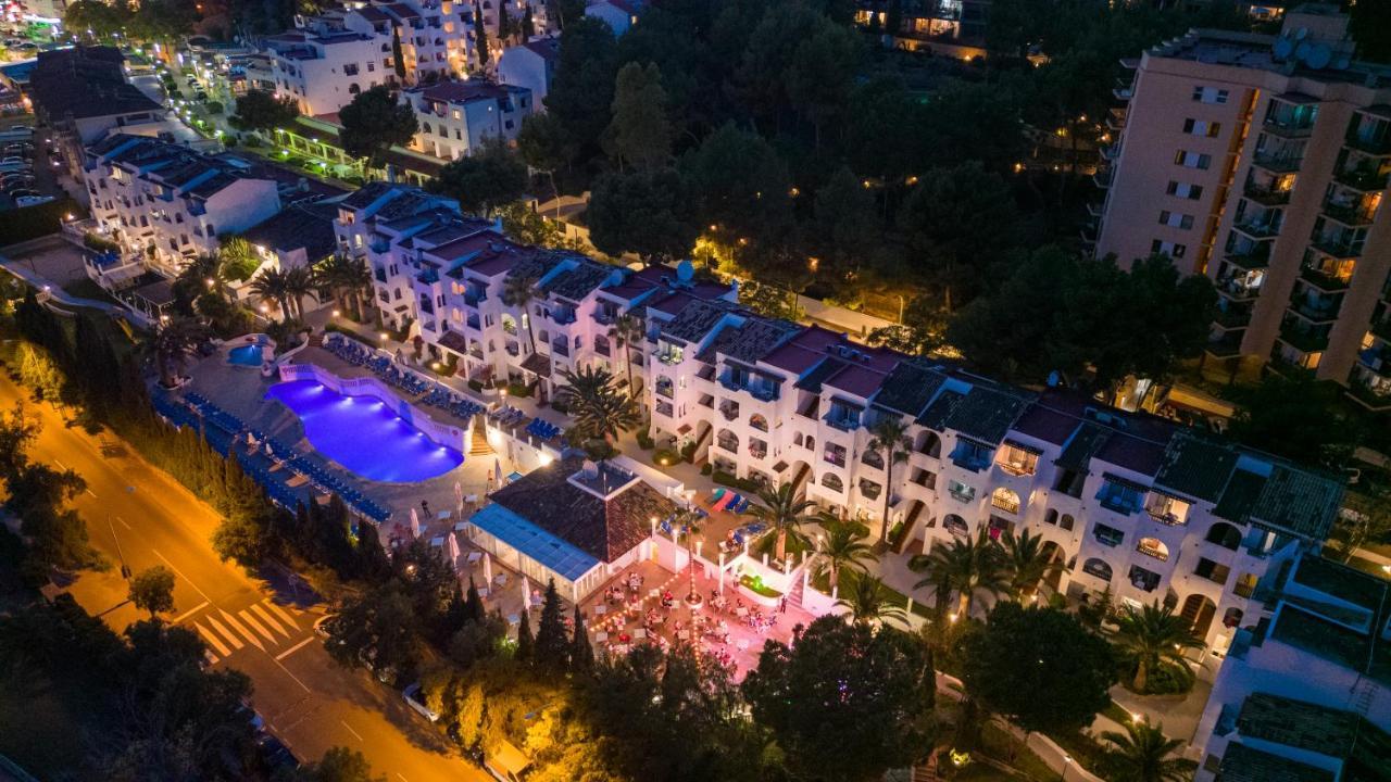 Aparthotel Holiday Center Santa Ponsa Exterior foto