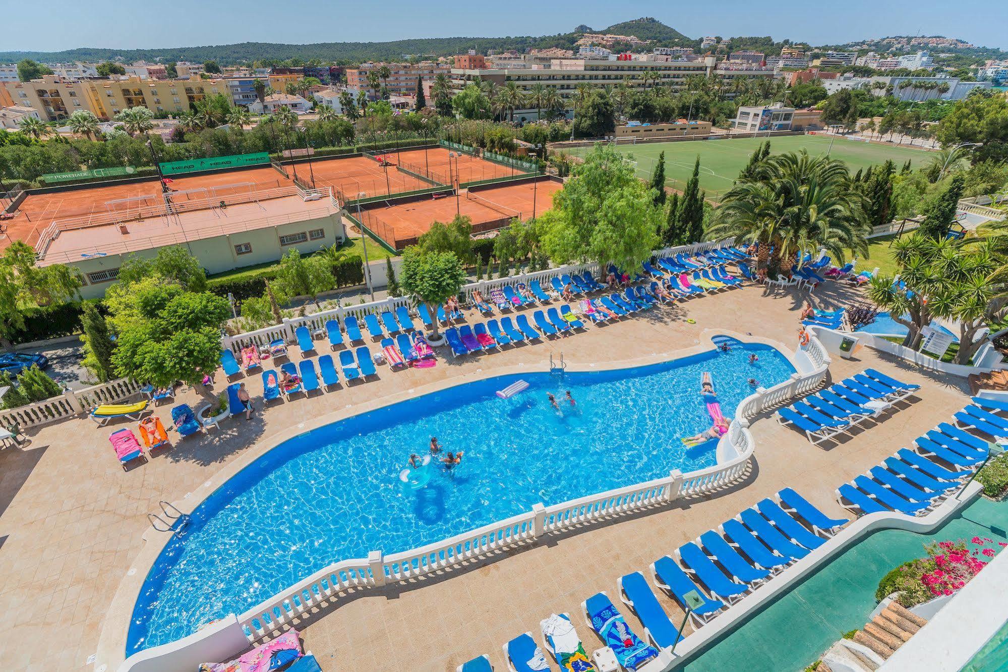 Aparthotel Holiday Center Santa Ponsa Exterior foto
